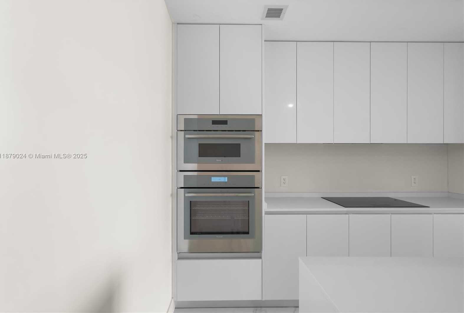 Small Image of 700 NE 24TH ST #2402, Miami Number 19