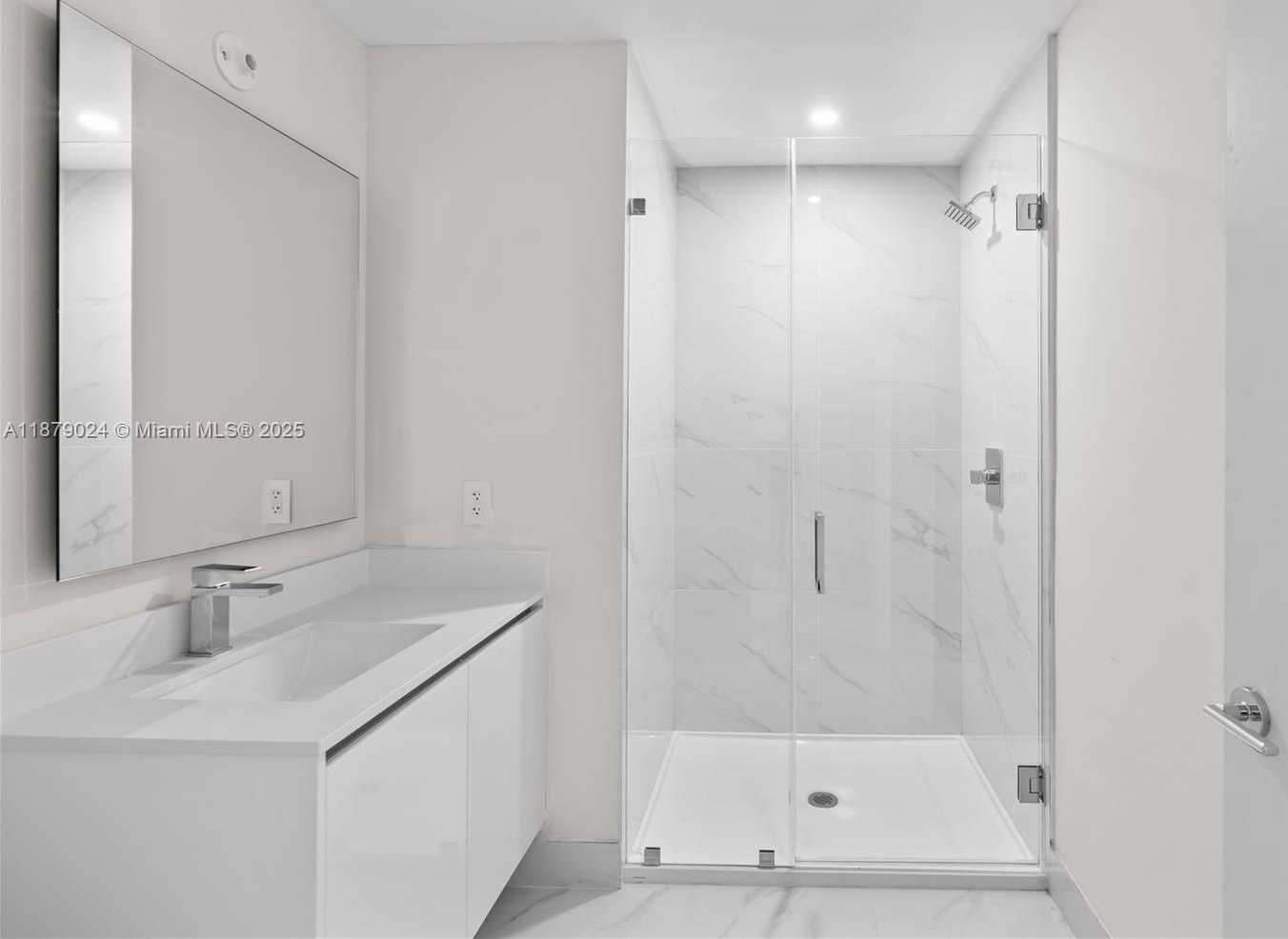 Small Image of 700 NE 24TH ST #2402, Miami Number 38