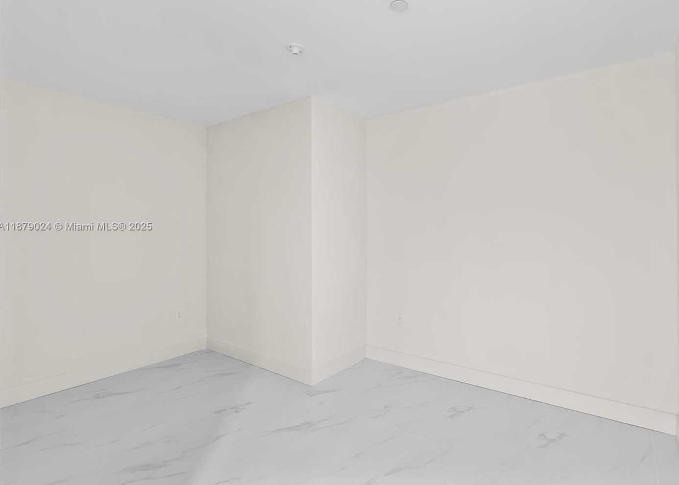 Small Image of 700 NE 24TH ST #2402, Miami Number 41
