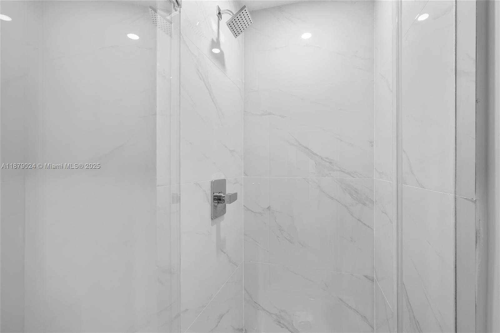 Small Image of 700 NE 24TH ST #2402, Miami Number 43