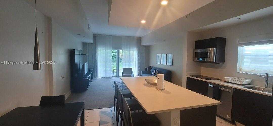 Small Image of Doral Number 17