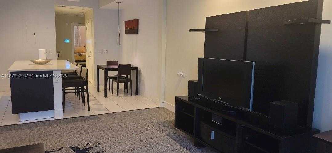 Small Image of Doral Number 23