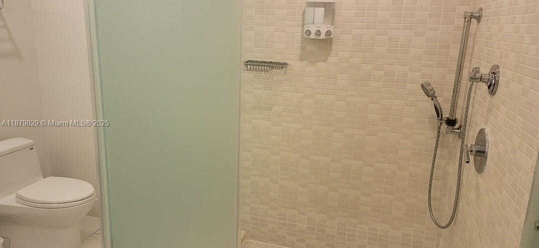 Small Image of Doral Number 46