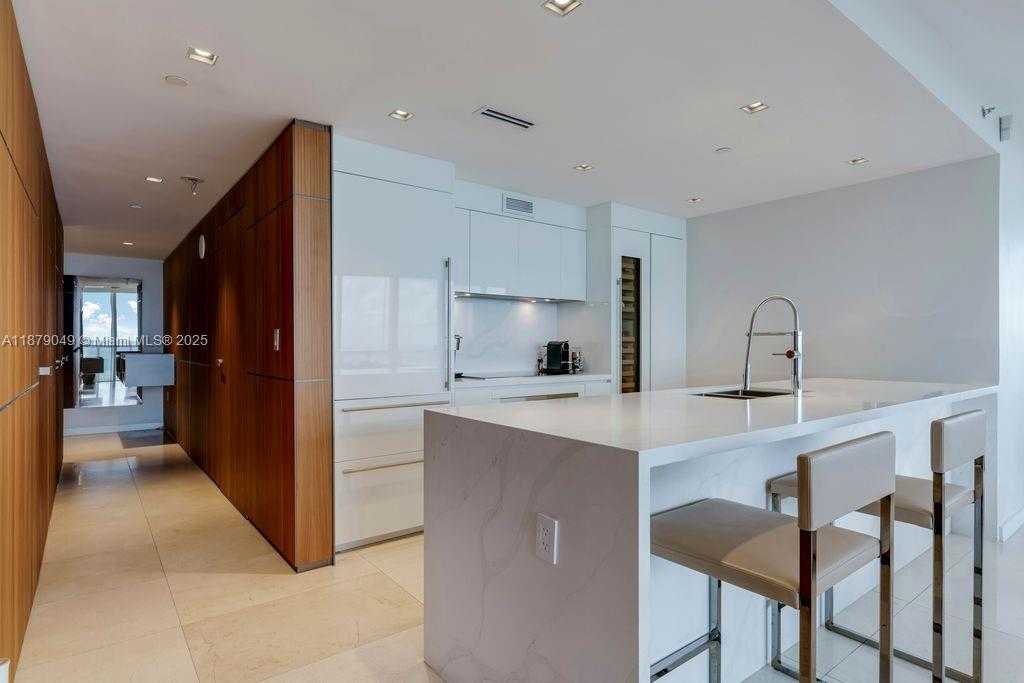 Small Image of 465 BRICKELL AVE #4801, Miami Number 29