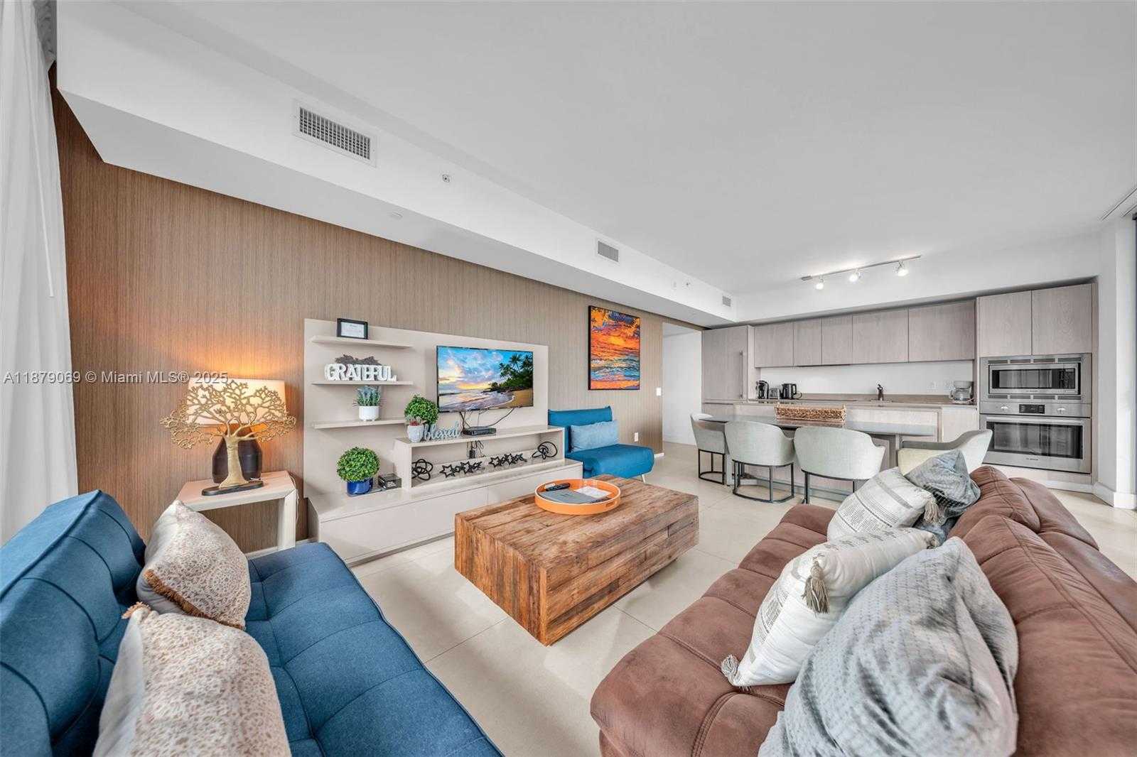 Small Image of 4111 SOUTH OCEAN DR #1611, Hollywood Number 12