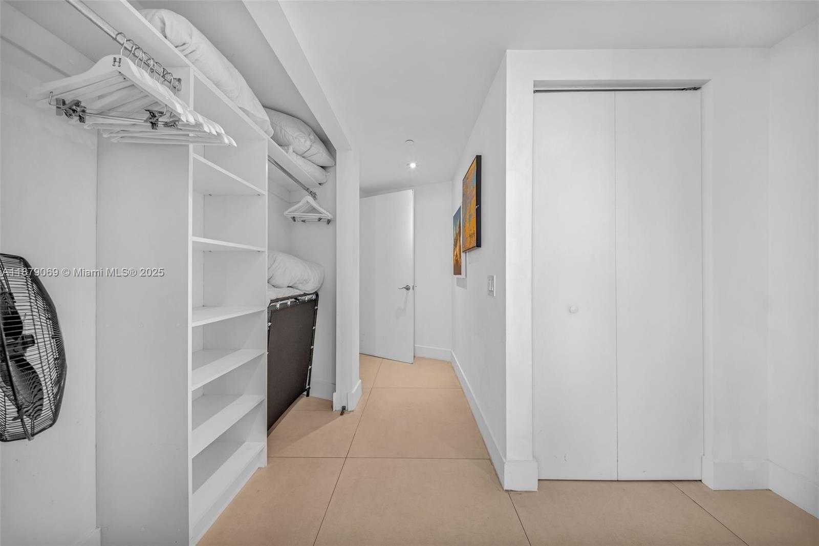 Small Image of 4111 SOUTH OCEAN DR #1611, Hollywood Number 28