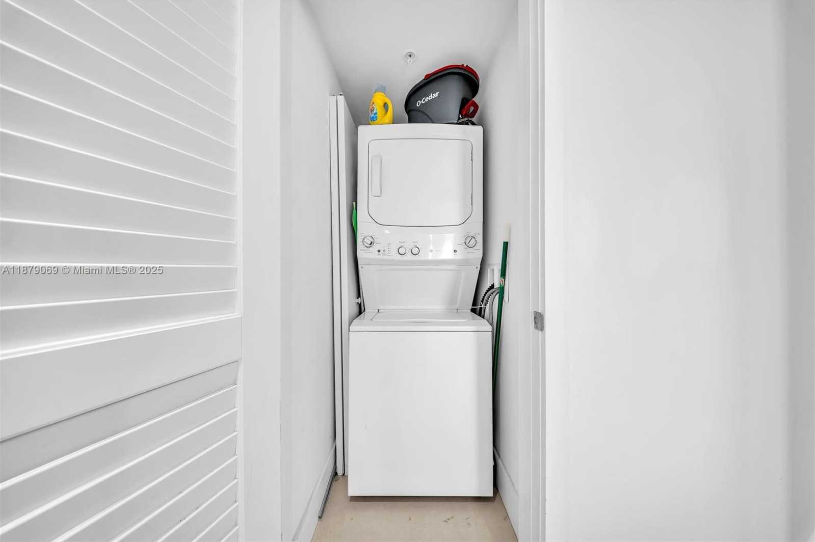 Small Image of 4111 SOUTH OCEAN DR #1611, Hollywood Number 31