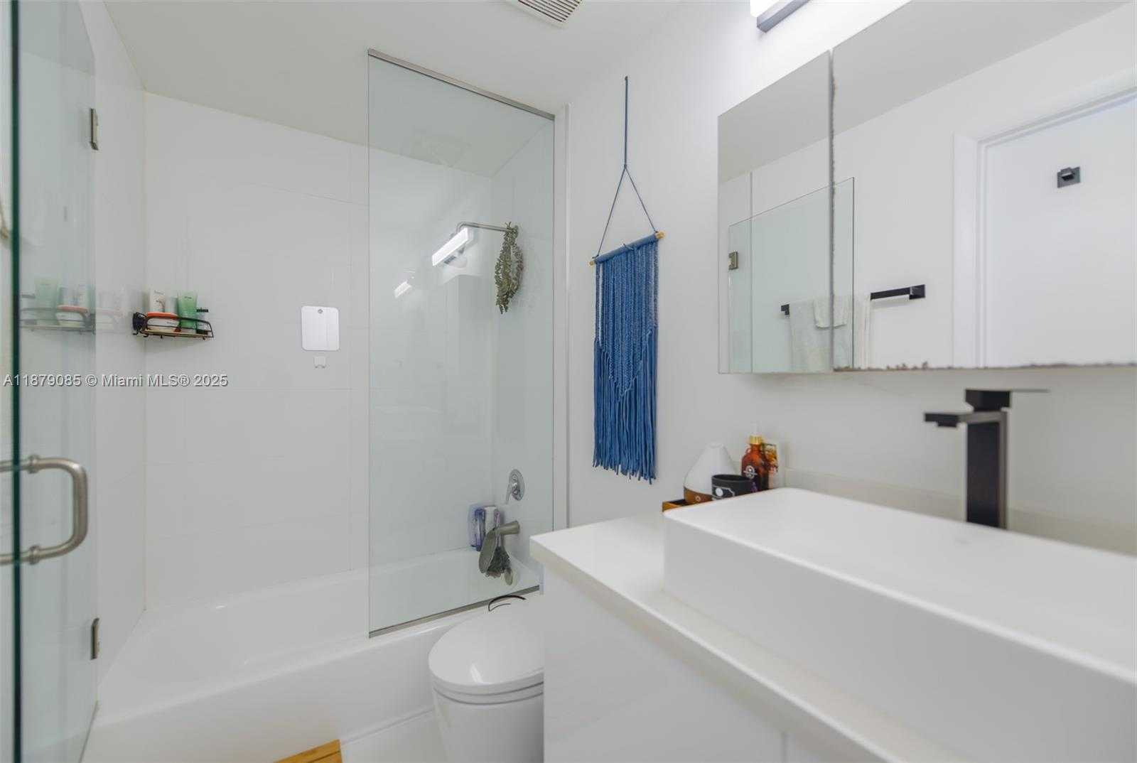 Small Image of 725 NORTH EAST 22ND ST #8D, Miami Number 12