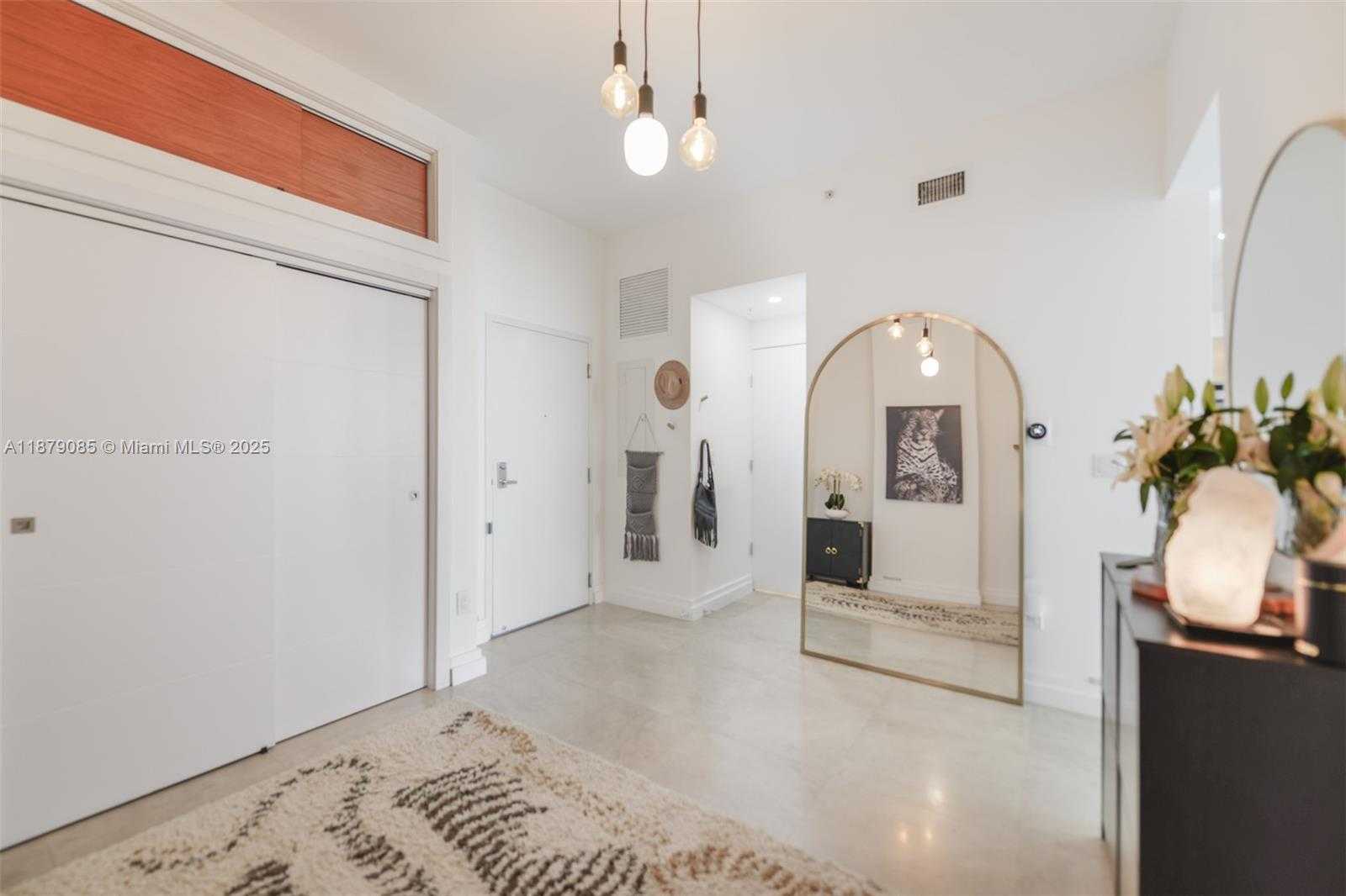 Small Image of 725 NORTH EAST 22ND ST #8D, Miami Number 14