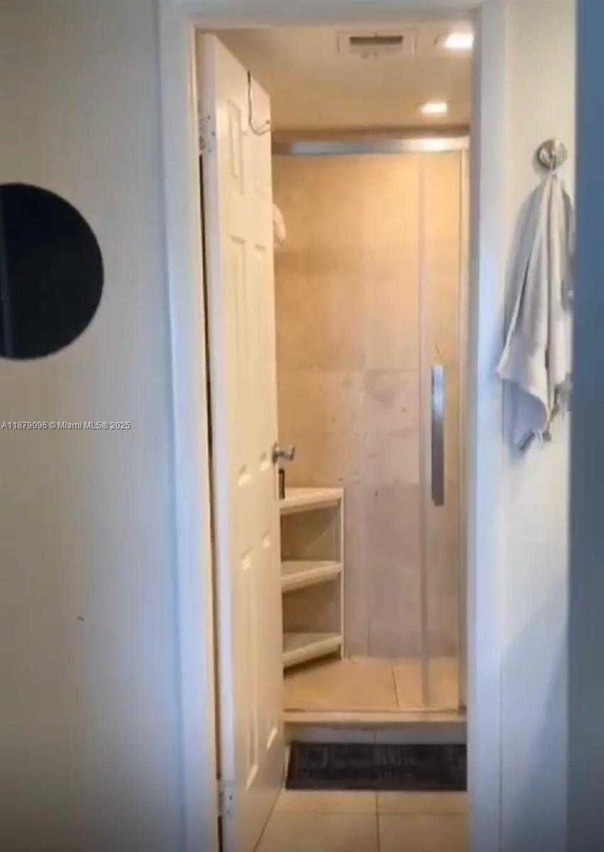Small Image of 20335 WEST COUNTRY CLUB DR #2401, Aventura Number 24