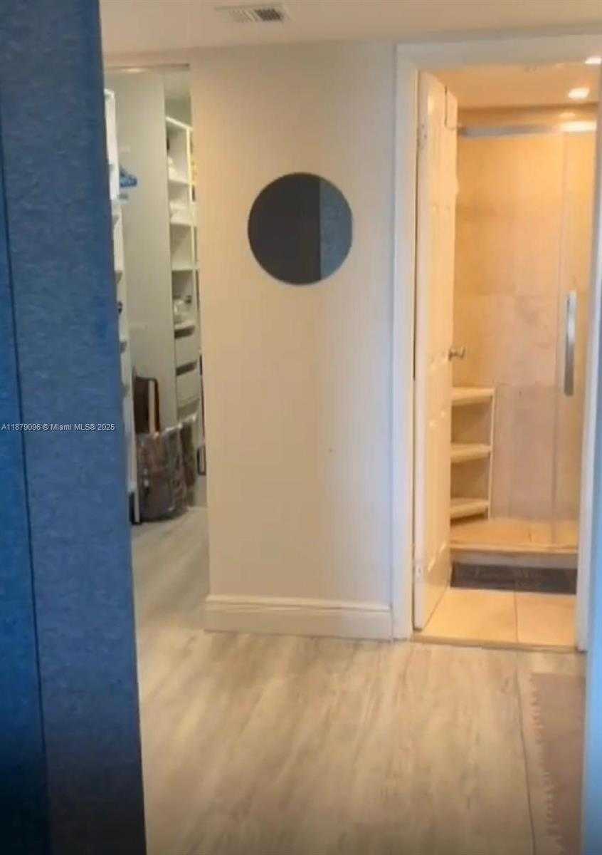 Small Image of 20335 WEST COUNTRY CLUB DR #2401, Aventura Number 25