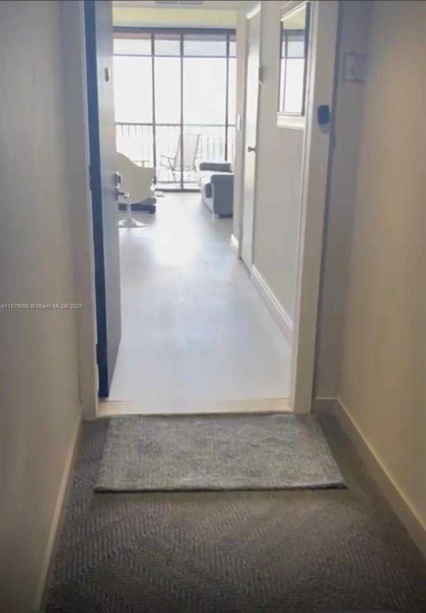 Small Image of 20335 WEST COUNTRY CLUB DR #2401, Aventura Number 8