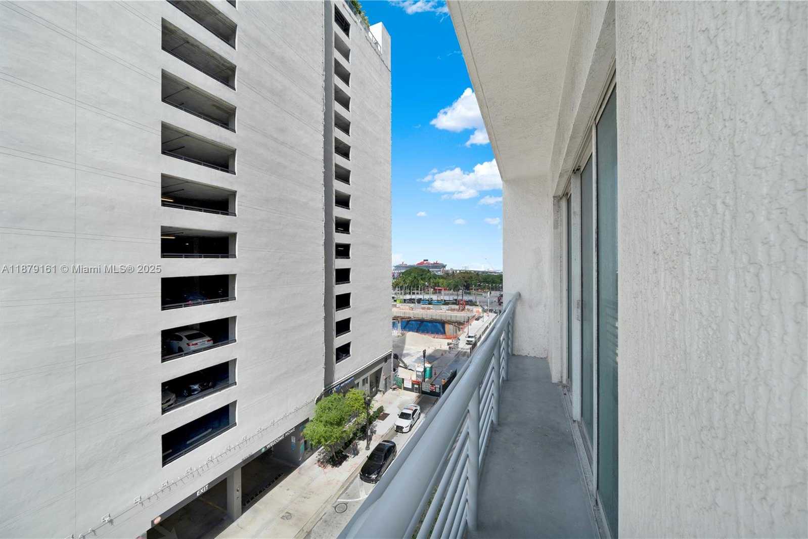 Small Image of 234 NORTH EAST 3RD ST #601, Miami Number 17