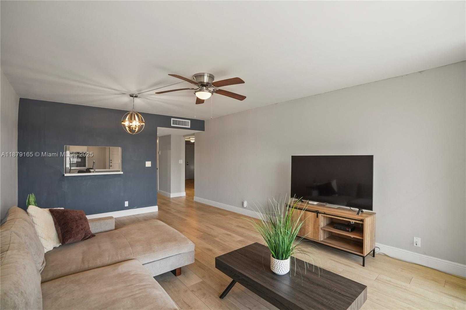 Small Image of 777 SOUTH FEDERAL HWY #305E, Pompano Beach Number 31