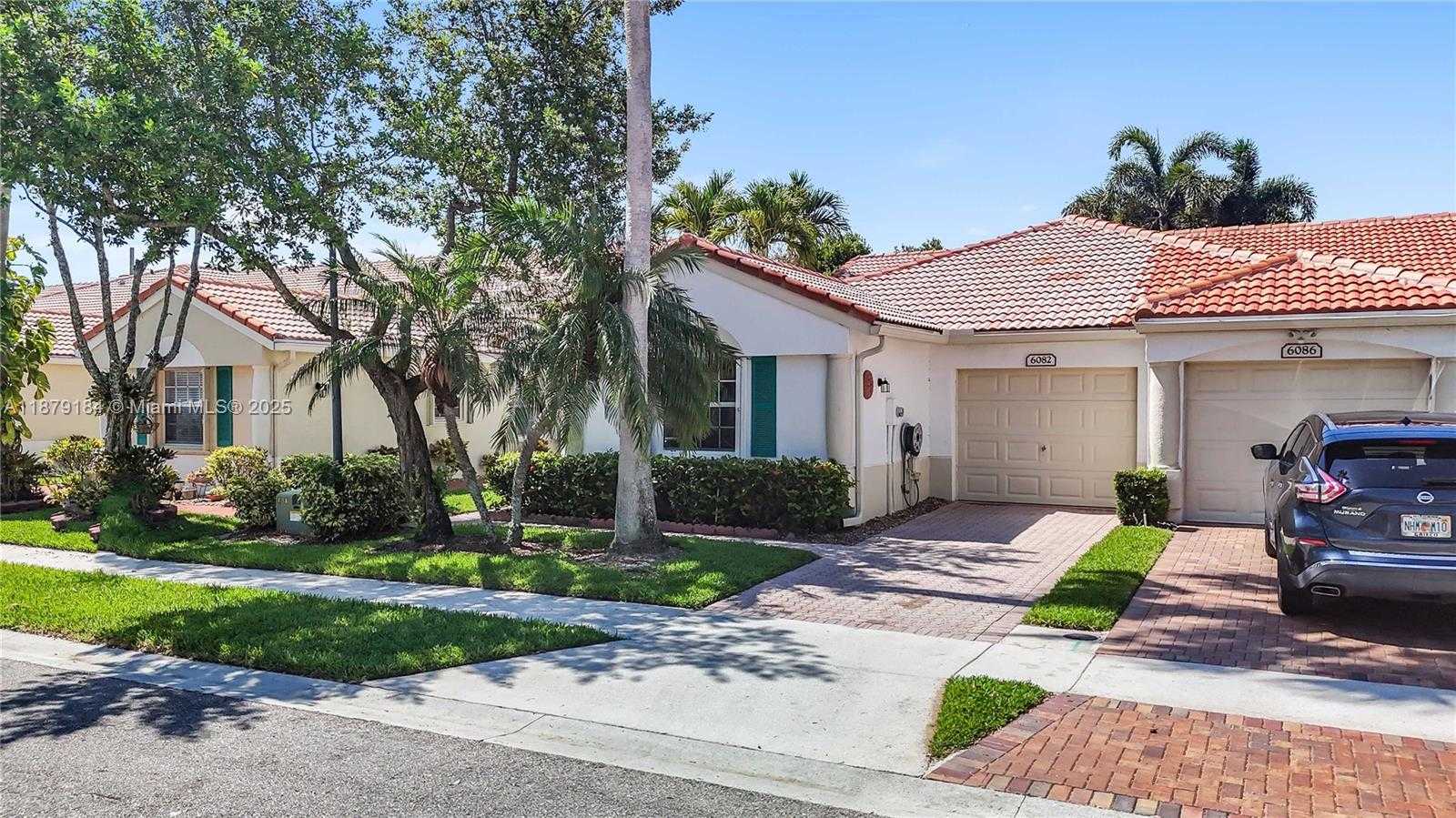 Small Image of 6082 HELICONIA RD, Delray Beach Number 15