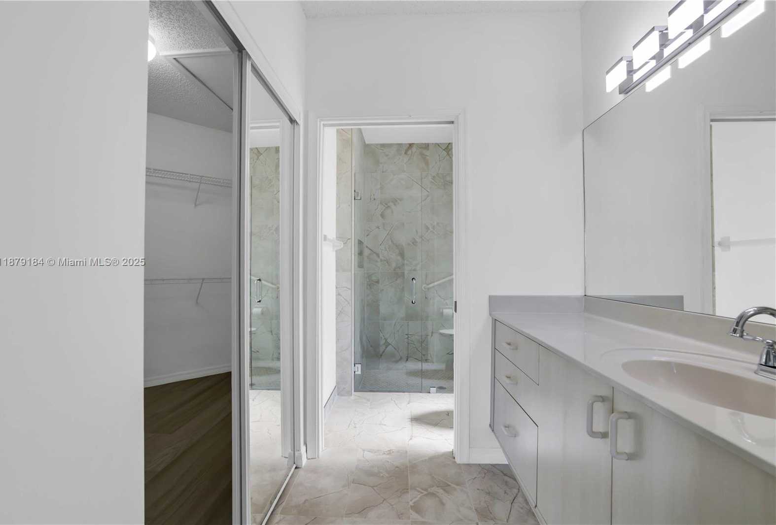 Small Image of 6082 HELICONIA RD, Delray Beach Number 26