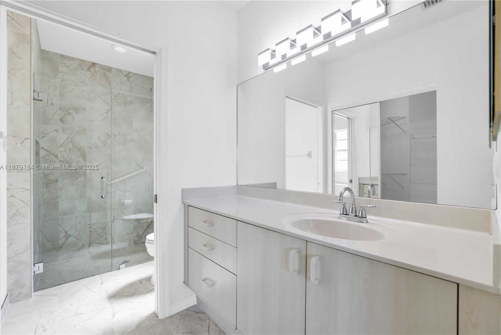 Small Image of 6082 HELICONIA RD, Delray Beach Number 27