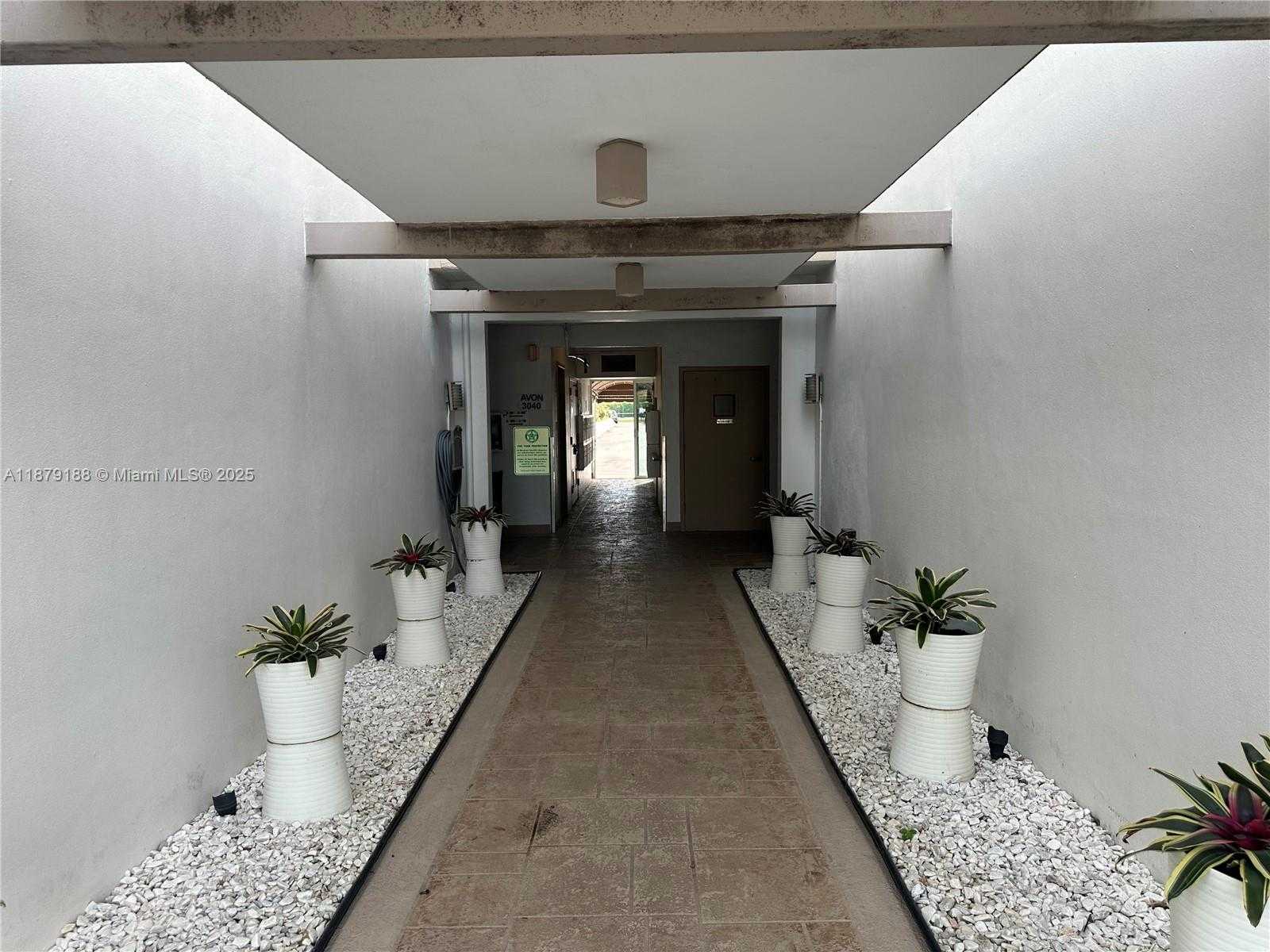 Small Image of 3040 NORTH EAST 16TH AVE #206, Oakland Park Number 3