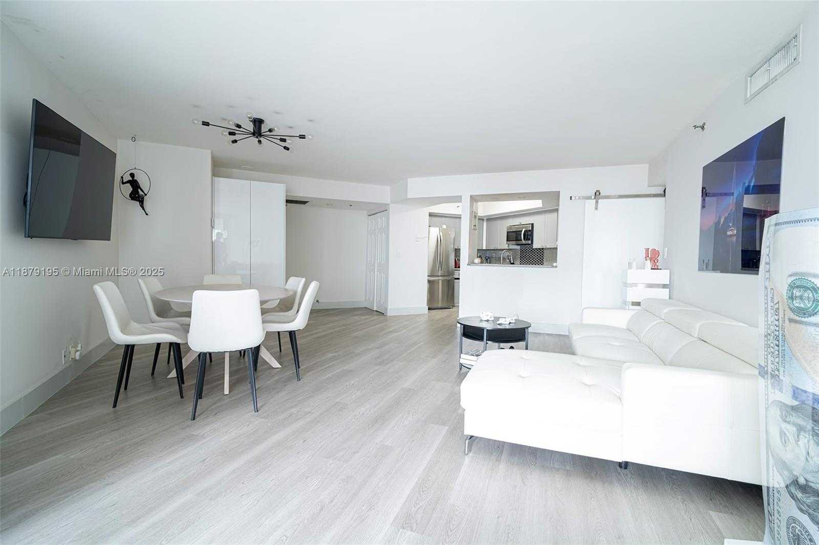 Small Image of 6767 COLLINS AVE #401, Miami Beach Number 6