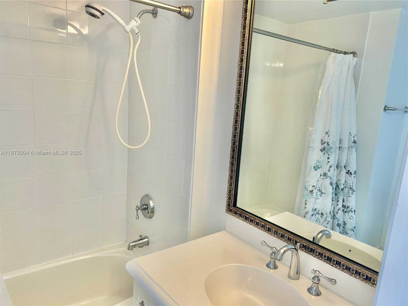 Small Image of 3100 NORTH OCEAN BLVD #803, Fort Lauderdale Number 29
