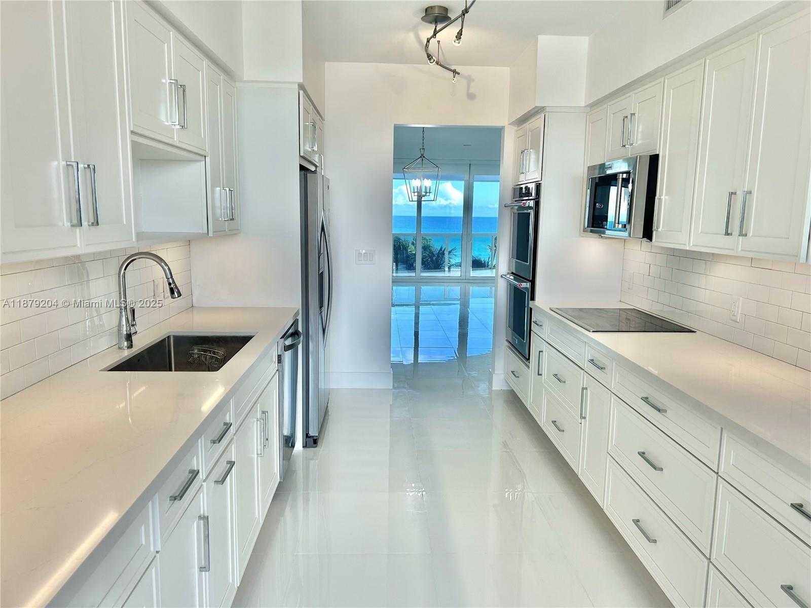 Small Image of 3100 NORTH OCEAN BLVD #803, Fort Lauderdale Number 8