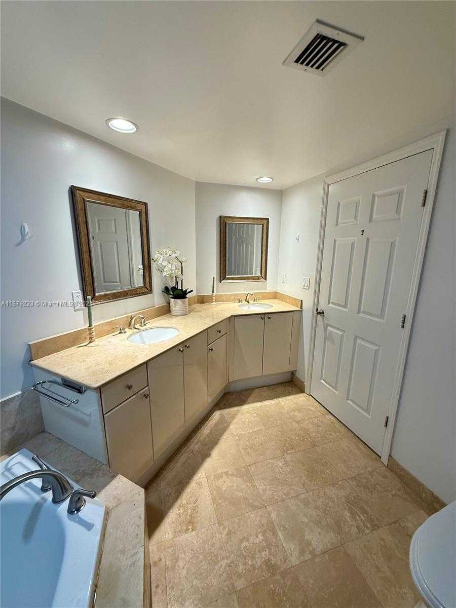Small Image of 1745 EAST HALLANDALE BEACH BLVD #306W, Hallandale Beach Number 16