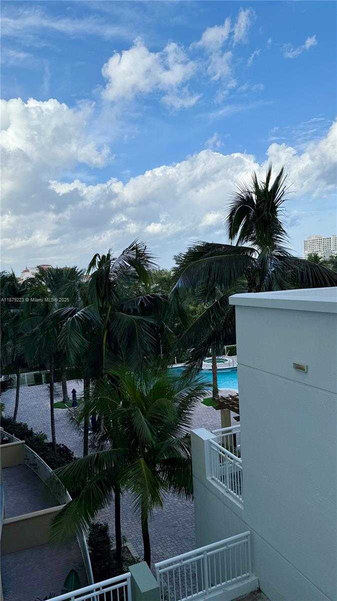 Small Image of 1745 EAST HALLANDALE BEACH BLVD #306W, Hallandale Beach Number 18