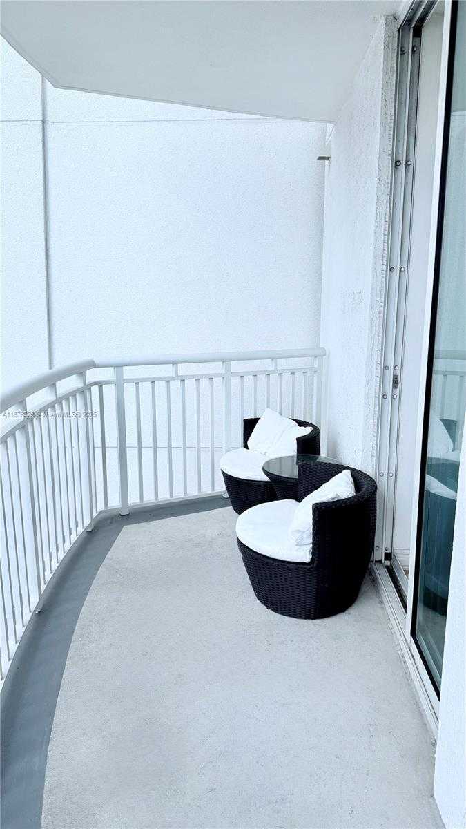 Small Image of 1745 EAST HALLANDALE BEACH BLVD #306W, Hallandale Beach Number 19