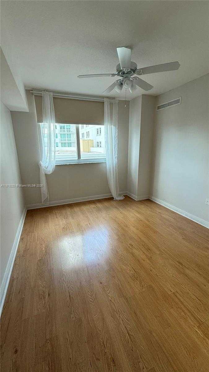Small Image of 1745 EAST HALLANDALE BEACH BLVD #306W, Hallandale Beach Number 7