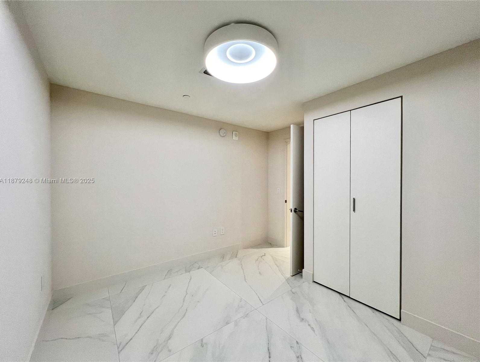 Small Image of 700 NORTH EAST 24 ST #4805, Miami Number 32