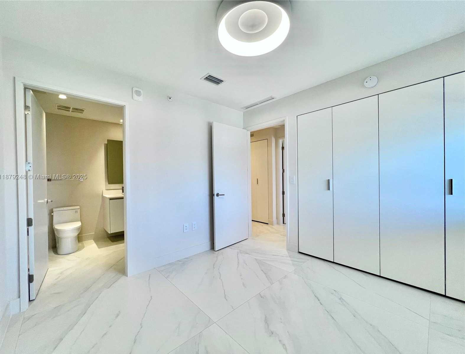 Small Image of 700 NORTH EAST 24 ST #4805, Miami Number 39