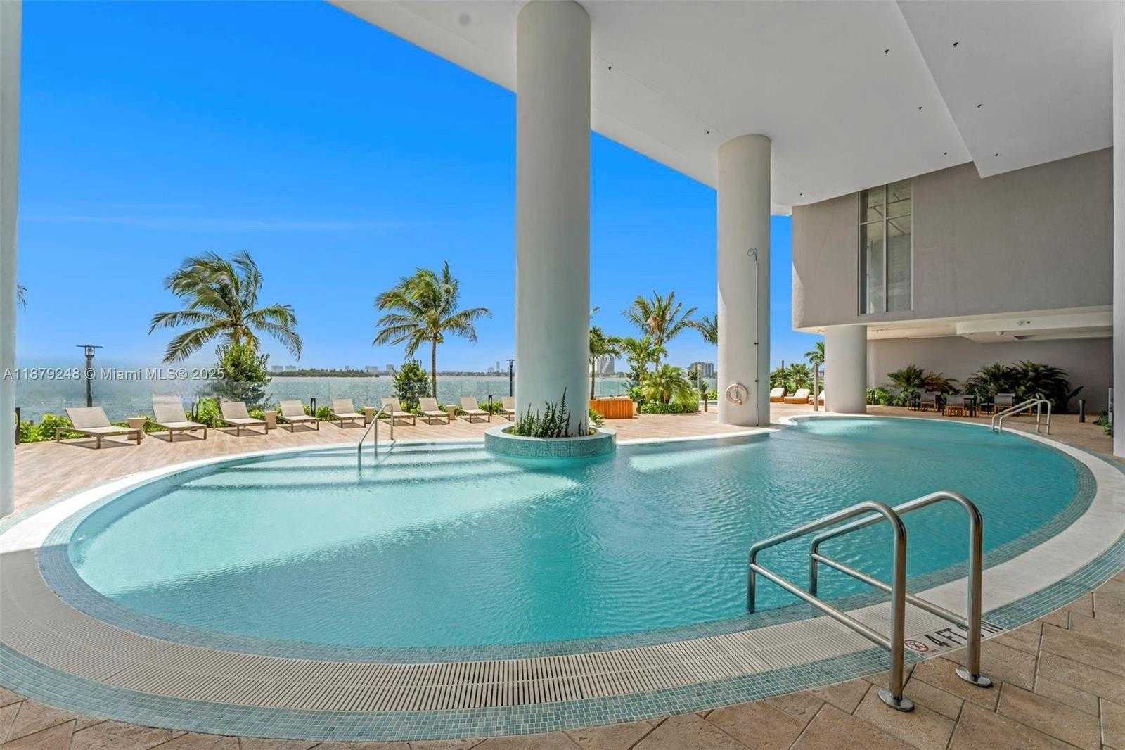 Small Image of 700 NORTH EAST 24 ST #4805, Miami Number 67