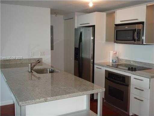 Small Image of 185 SOUTH WEST 7TH ST #1909, Miami Number 4