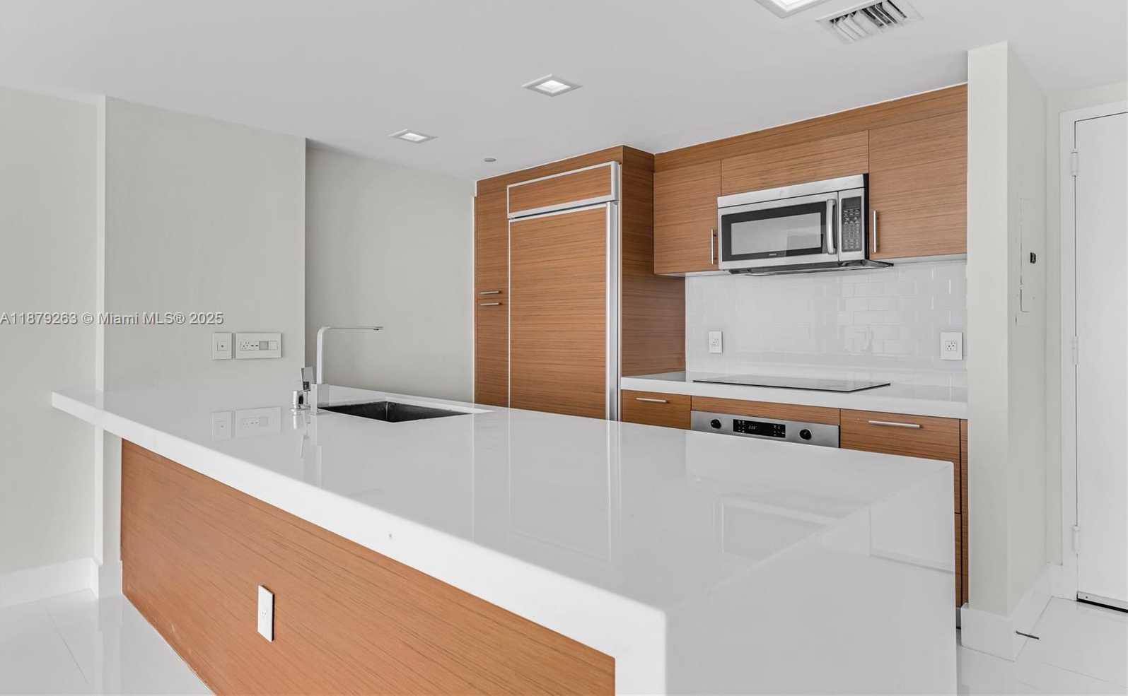 Small Image of 50 BISCAYNE BLVD #3601, Miami Number 11