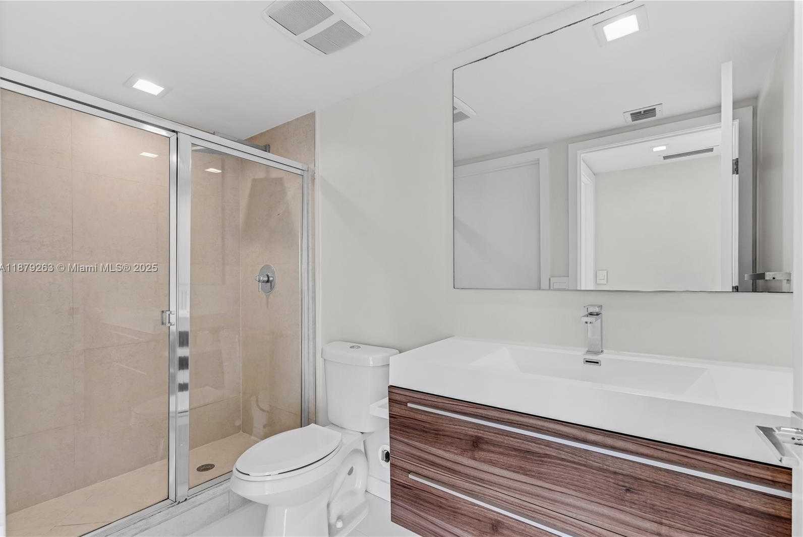 Small Image of 50 BISCAYNE BLVD #3601, Miami Number 22