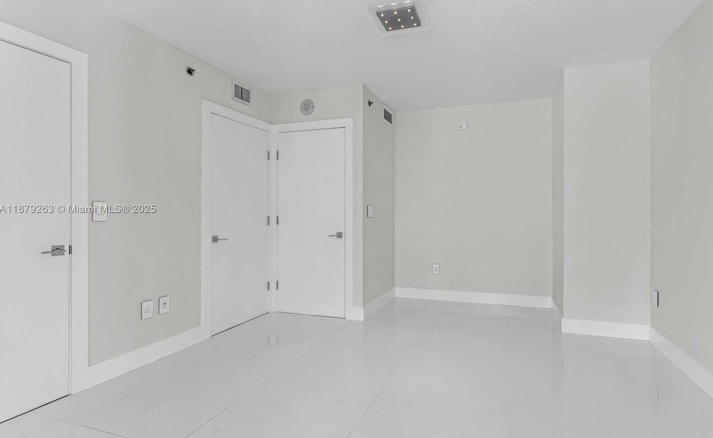 Small Image of 50 BISCAYNE BLVD #3601, Miami Number 31