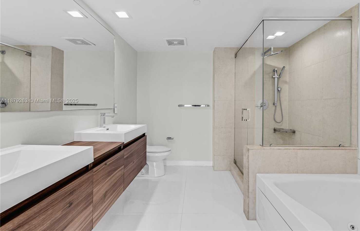 Small Image of 50 BISCAYNE BLVD #3601, Miami Number 32