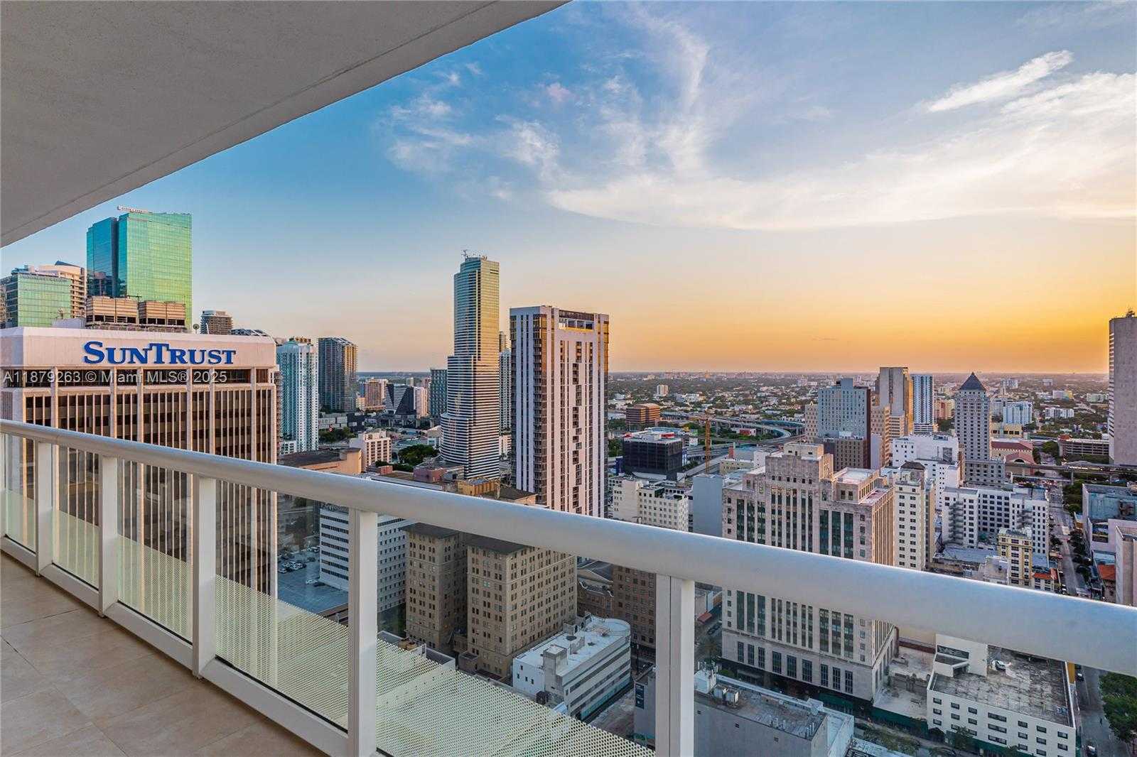 Small Image of 50 BISCAYNE BLVD #3601, Miami Number 69