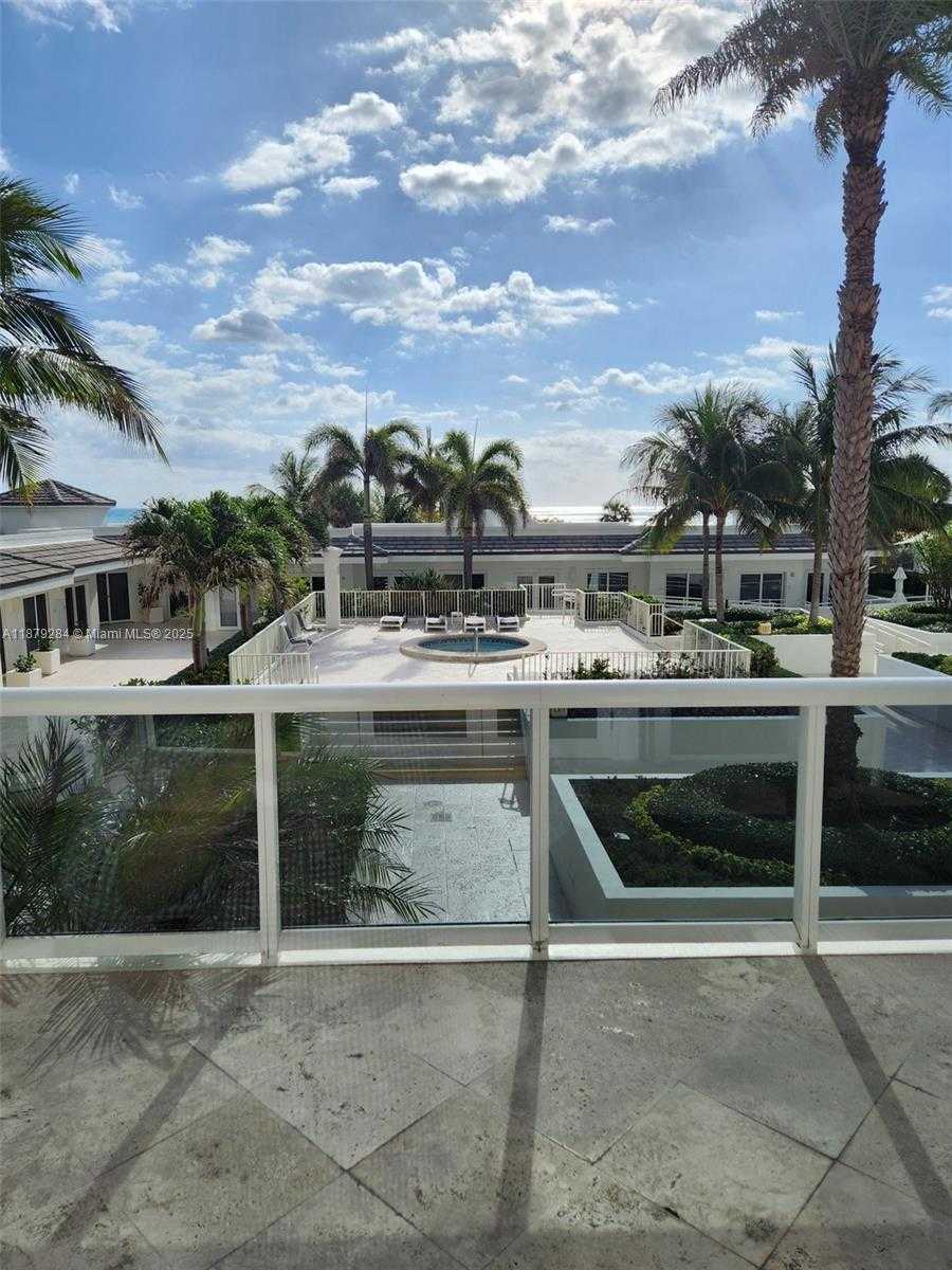 Small Image of Miami Beach Number 30