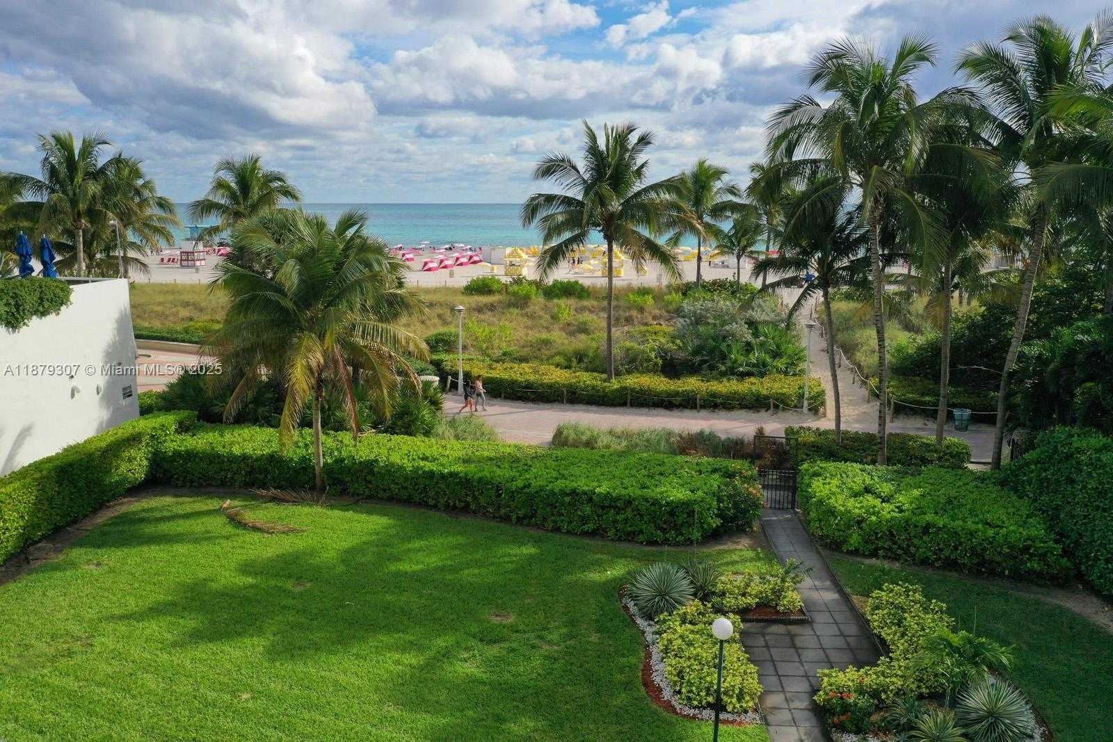Small Image of 1621 COLLINS AVE #406, Miami Beach Number 30