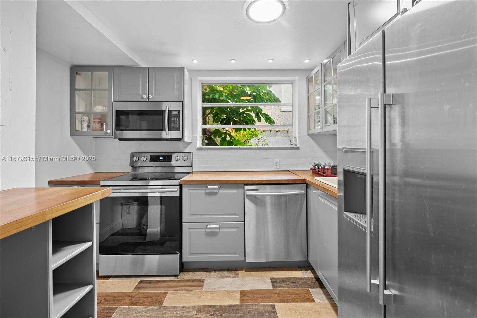 Small Image of 1211 PENNSYLVANIA AVE #A1, Miami Beach Number 12