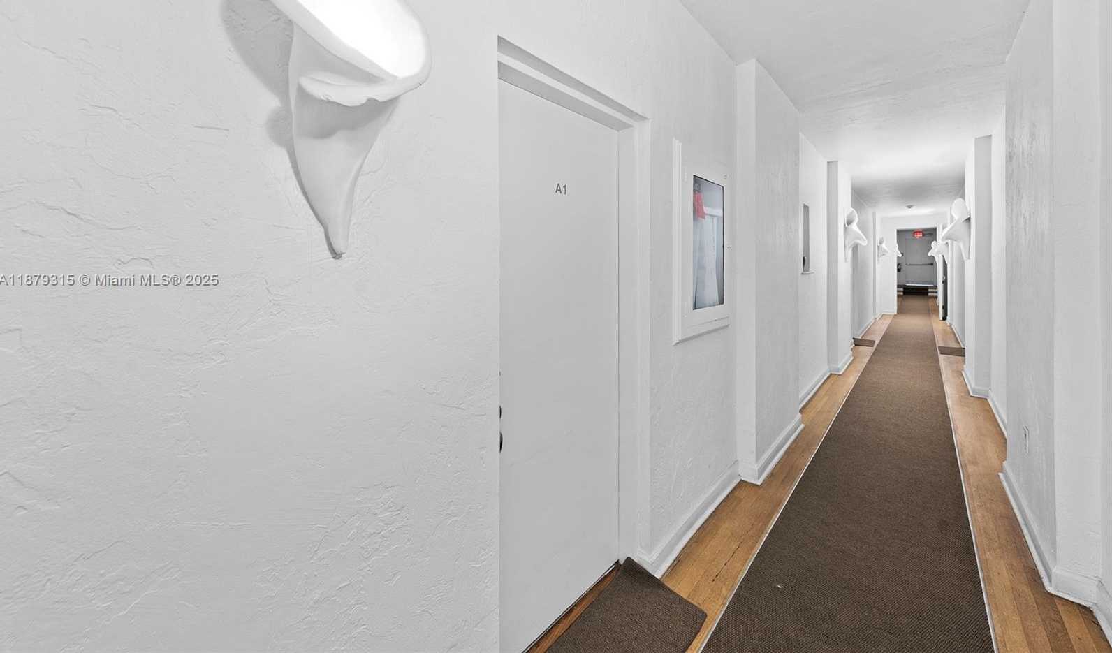 Small Image of 1211 PENNSYLVANIA AVE #A1, Miami Beach Number 2