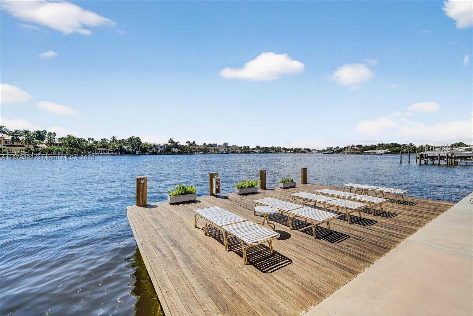 Small Image of 425 BAYSHORE DR #d-3, Fort Lauderdale Number 18