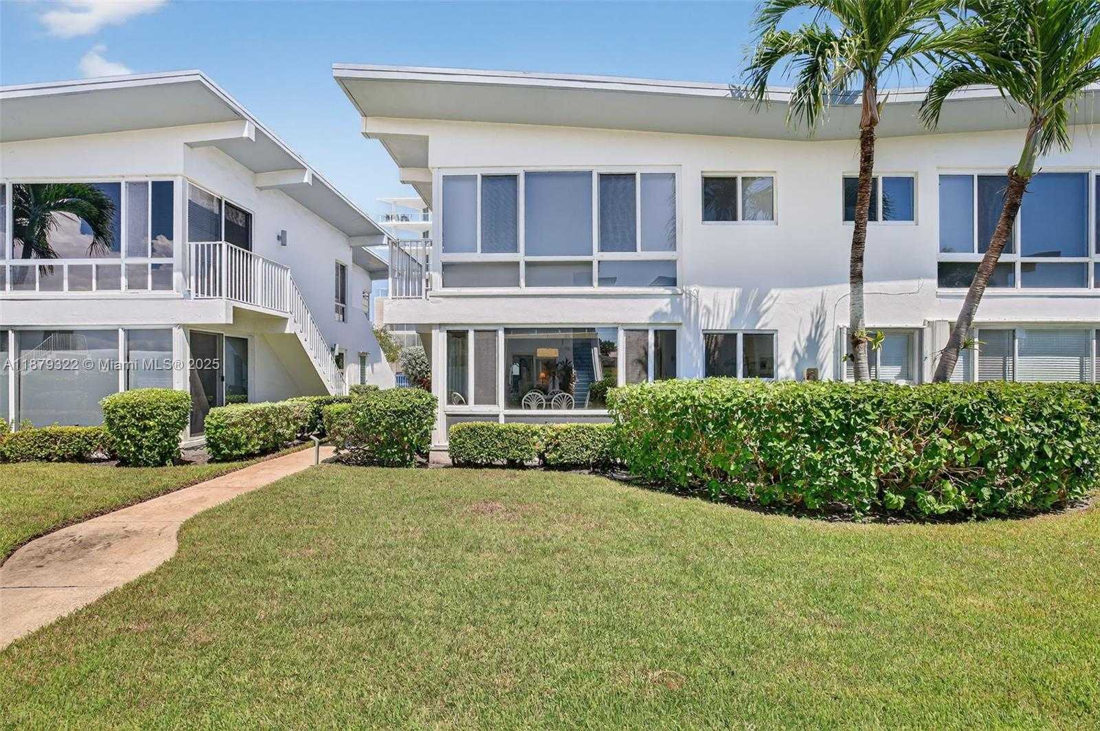 Small Image of 425 BAYSHORE DR #d-3, Fort Lauderdale Number 7
