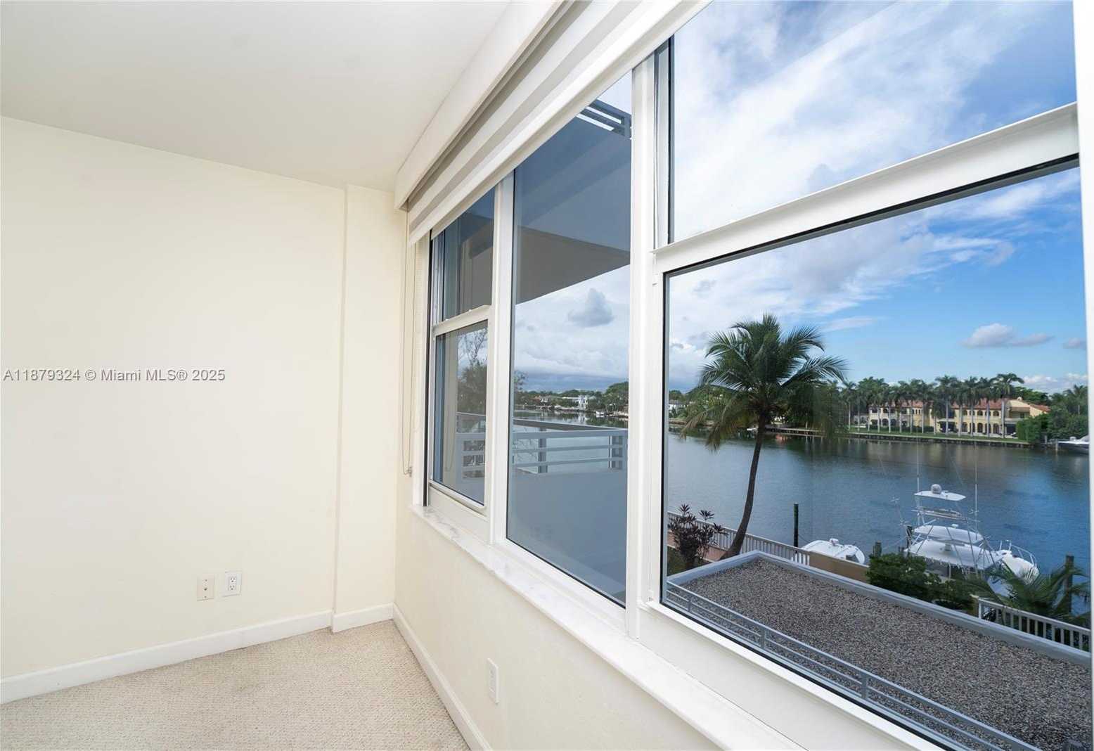 Small Image of 5600 COLLINS AVE #4H, Miami Beach Number 17