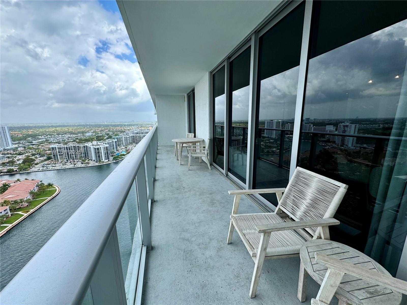 Small Image of 4010 SOUTH OCEAN DR #R2406, Hollywood Number 17