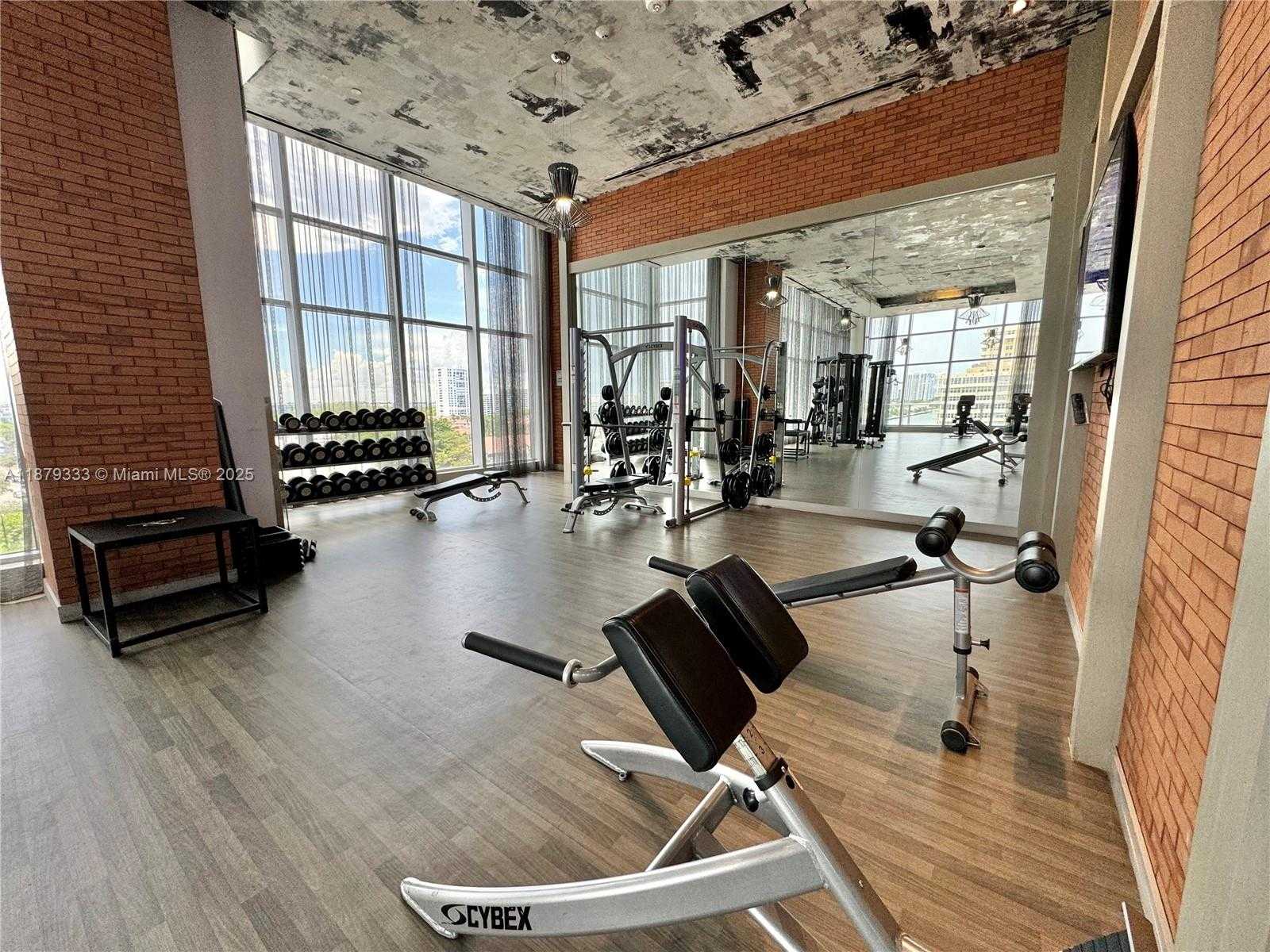 Small Image of 4010 SOUTH OCEAN DR #R2406, Hollywood Number 25
