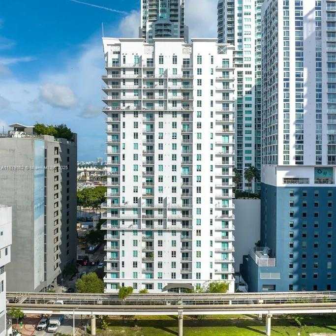 Small Image of 234 NORTH EAST 3RD ST #1805, Miami Number 24