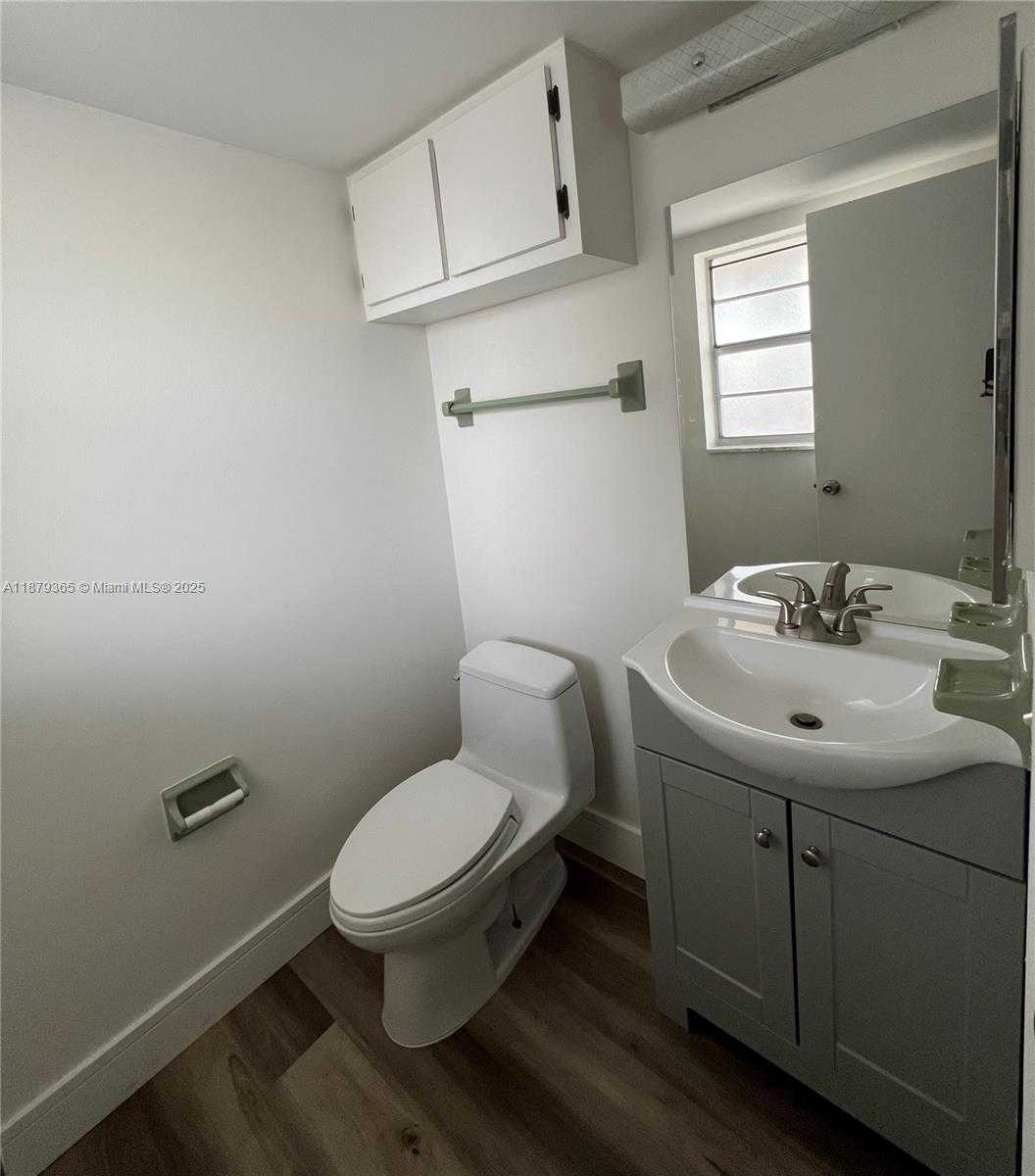 Small Image of 7300 NORTH WEST 4 PLACE #205, Margate Number 5