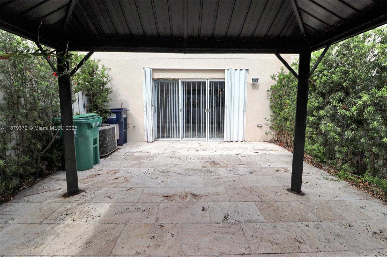Small Image of 17367 SOUTH WEST 140TH CT, Miami Number 25